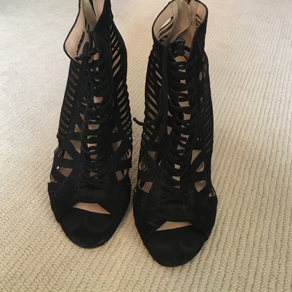 Barely worn Nine West black strappy heels