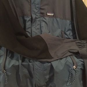 Patagonia windbreaker men's m