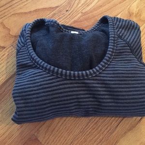 Lululemon size 8 reversible cotton long sleeve