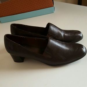 Choco brown heels