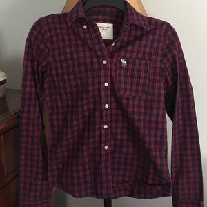 PRICE DROP ⬇️⬇️⬇️Button up shirt