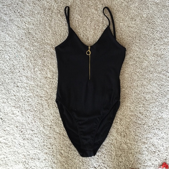 Zipper bodysuit