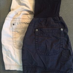 Maternity shorts