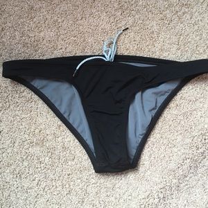 Jolyn black bikini bottoms