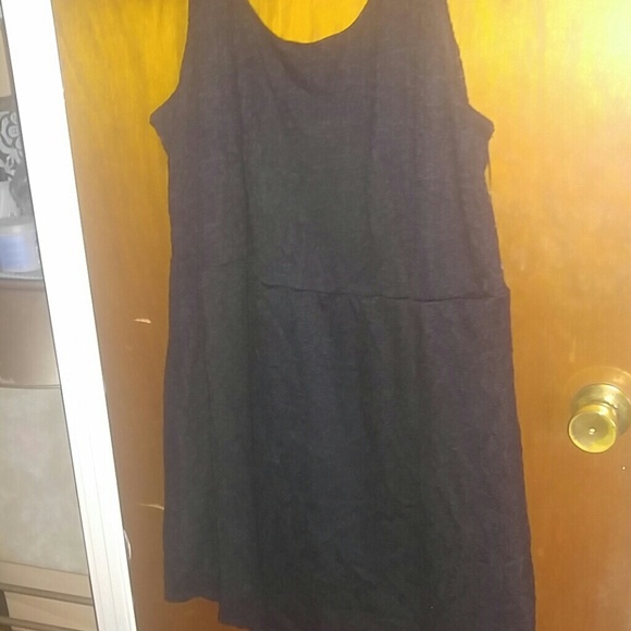 New lace black dress