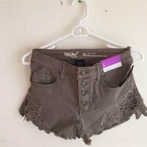 Brand New Women's Olive Shorts