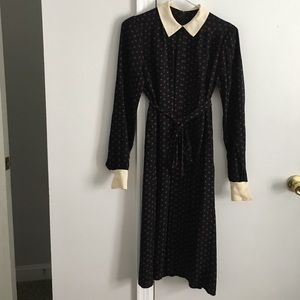 Vintage Peter Pan collar cuff sleeve dress