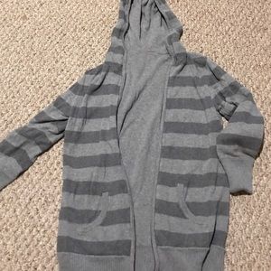 Reversible maternity sweater hoodie