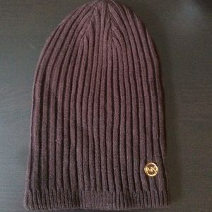 ❗PRICE DROP❗️ Michael Kors reversible beanie