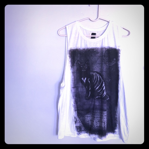 😺Antique Horror😺 Cat Muscle Tee