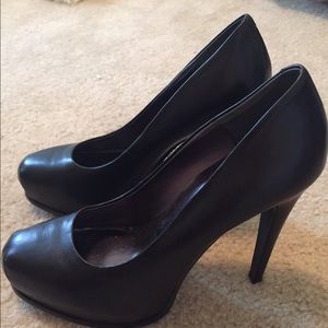 Simply Vera black pumps