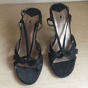 Woven black strappy heels