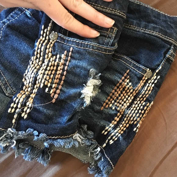 SOLD - Picture 4 of 4