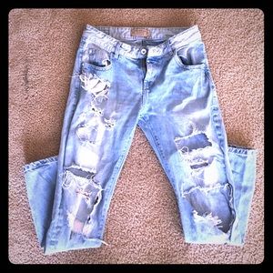 ✨Zara✨ Brand Boyfriend Jeans