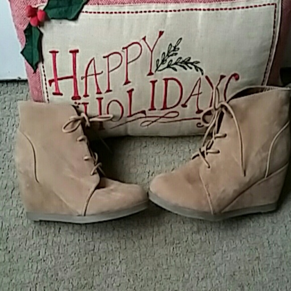 Madden girl booties - Picture 2 of 3