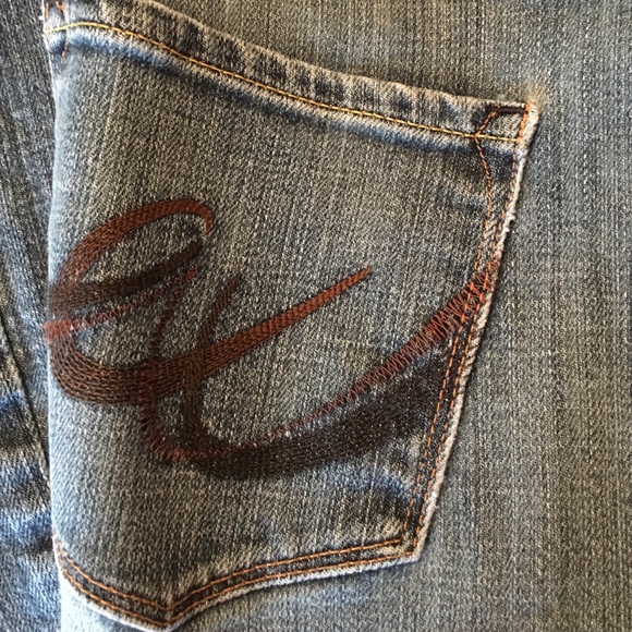 Jeans - Picture 2 of 3