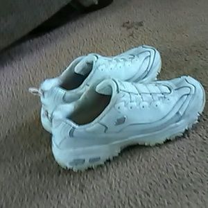D lights sketchers,good condition, very comfy