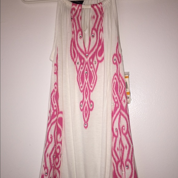 New! INC top - Picture 3 of 3