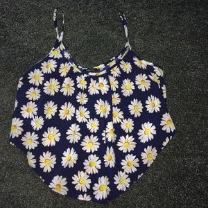 Navy cropped tank with daisies