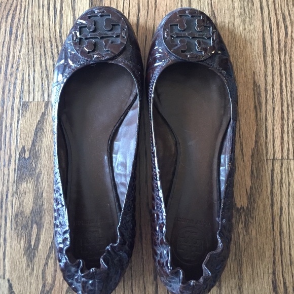 Brown Tory burch flats