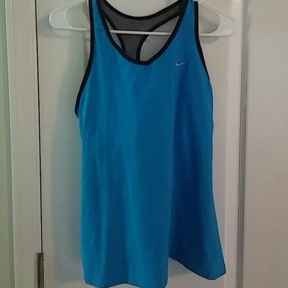 Nike tank