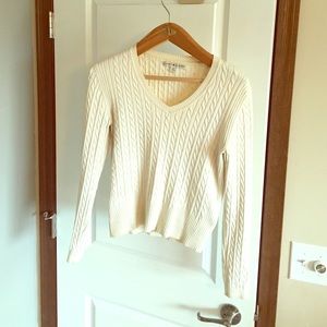 Ivory Cable-knit Cotton V-neck sweater