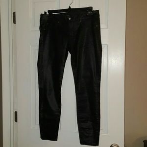 BEBE FAUX LEATHER CROP Pant sz 29