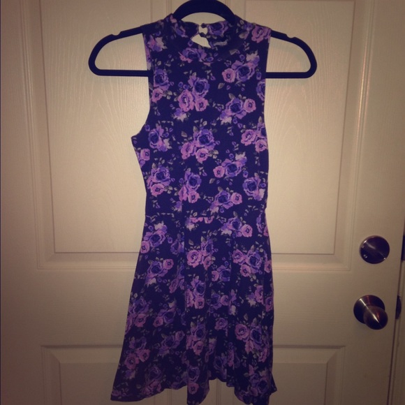 Floral High neck Forever 21 Dress