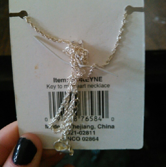 Key to my heart necklace - Picture 3 of 3