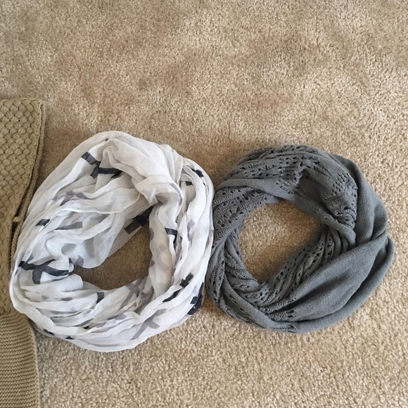 Infinity Scarves - Picture 2 of 3