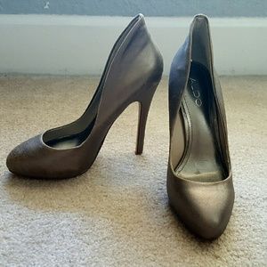 Aldo Antique Gold Heels