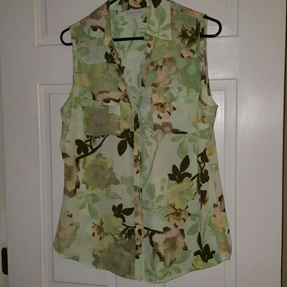 New york & Co sleeveless button down blouse sz l