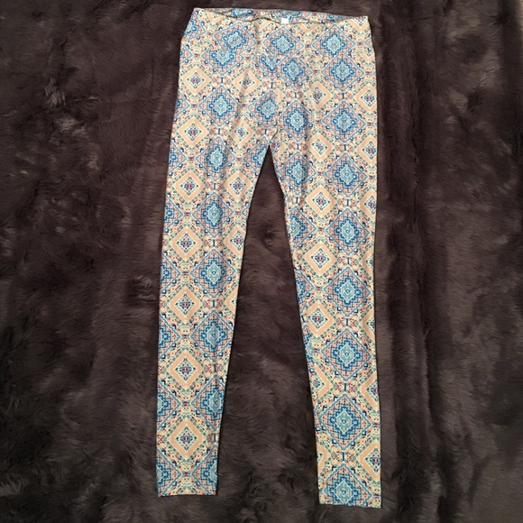 Colorful Lularoe TC Leggings