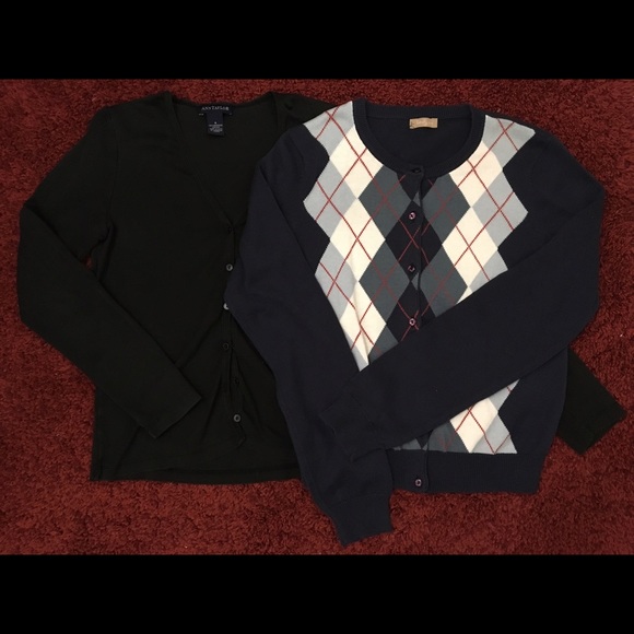 Bundle of 2 Cardigan