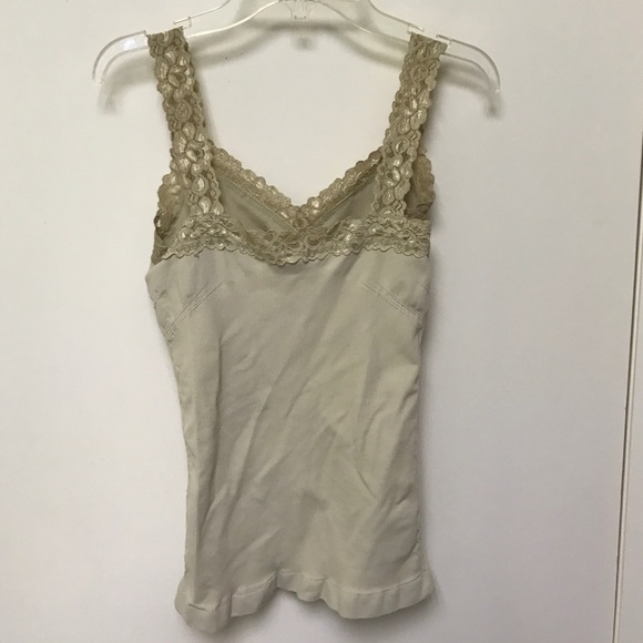 Lace cami - Picture 2 of 4
