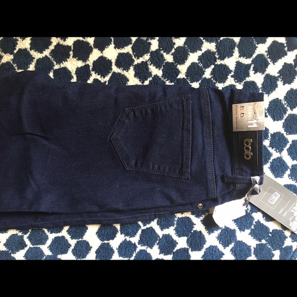 Dark Wash High Waisted Jeans #2