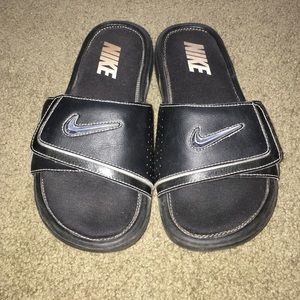 Nike slip ons