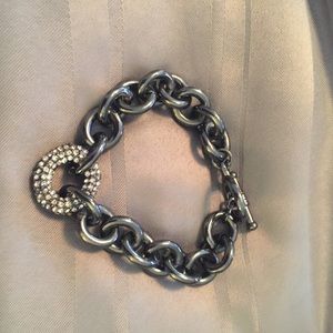 Titanium bracelet with gem circle
