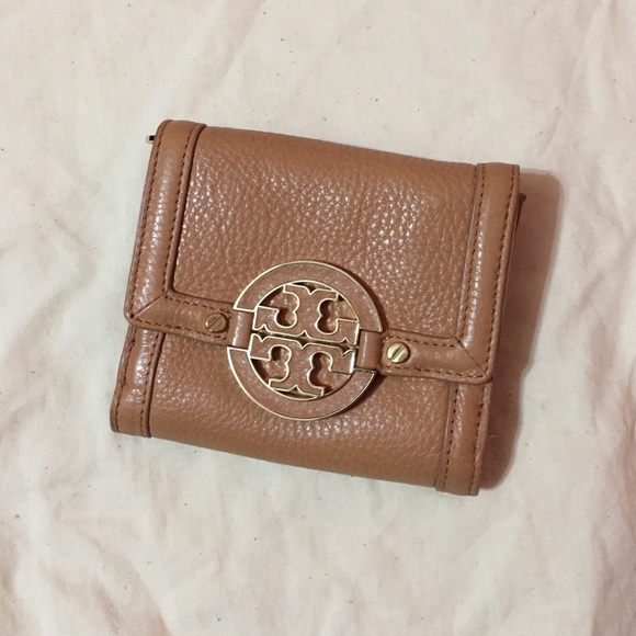 Tory Burch medium/small wallet