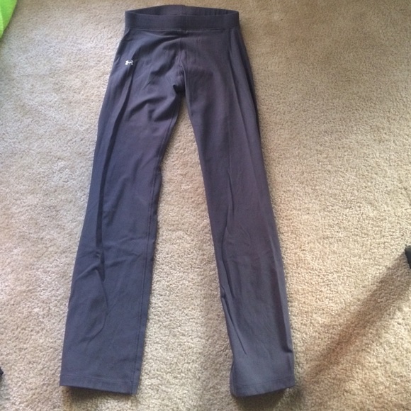 Under armour women's athletic pants size small