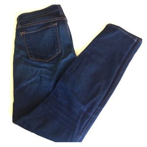In great condition J Brand jeans!