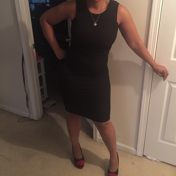 Bodycon - Picture 2 of 2