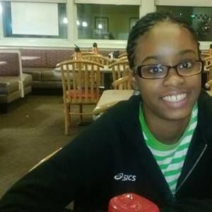 Meet your Posher, Veronica