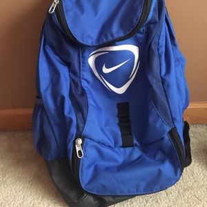 BRAND NEW NIKE SPORTS BAG/BACKPACK