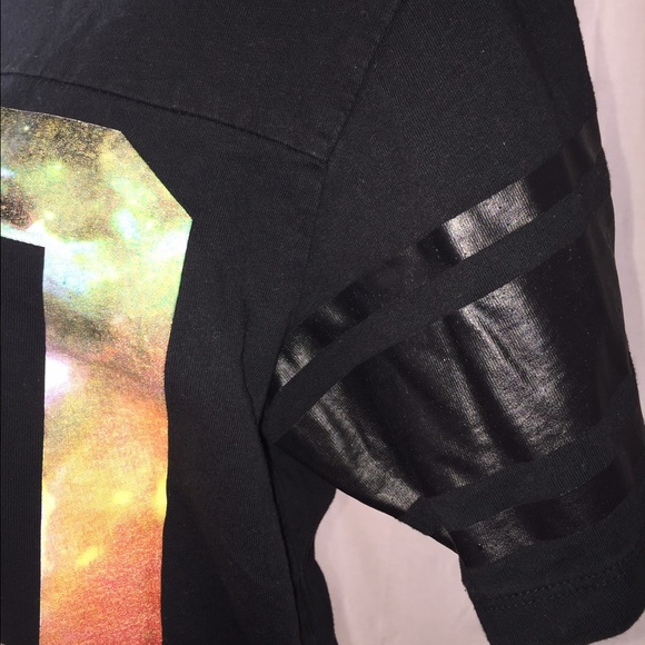 PacSun Graphic T - Picture 2 of 3