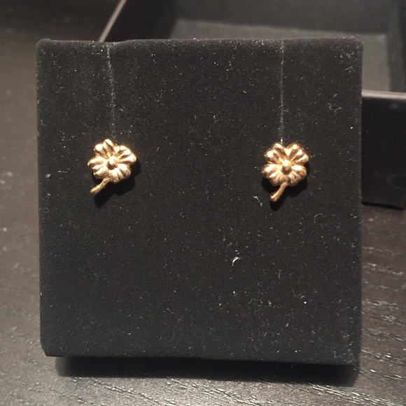 Gold floral earrings