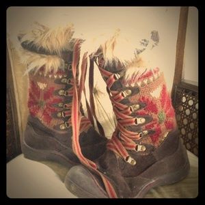 Warm and adorable winter boots