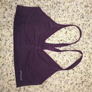 XS Patagonia Sports Bra in purple