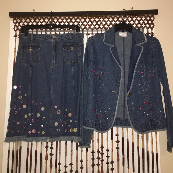 Two piece jeans outfit