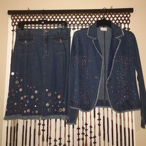 Two piece jeans outfit